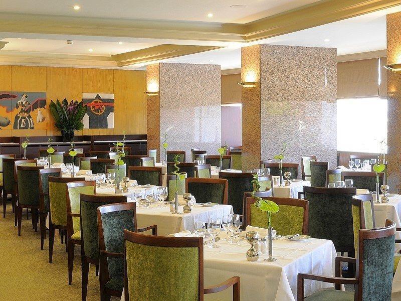 Ramada By Wyndham Lisbon Hotel Restaurant foto